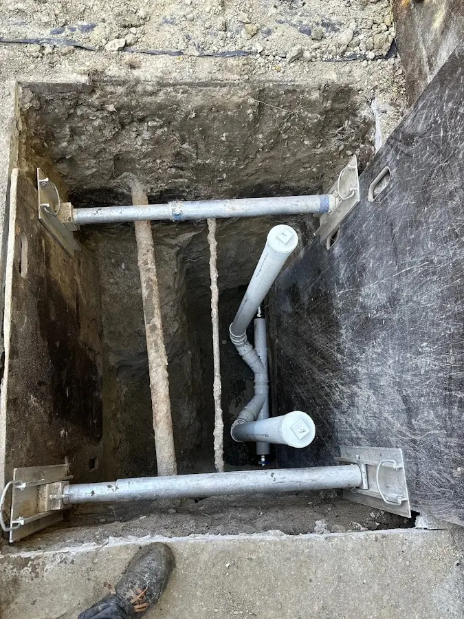 Experienced plumber completing Drain Cleaning work in Casa Grande